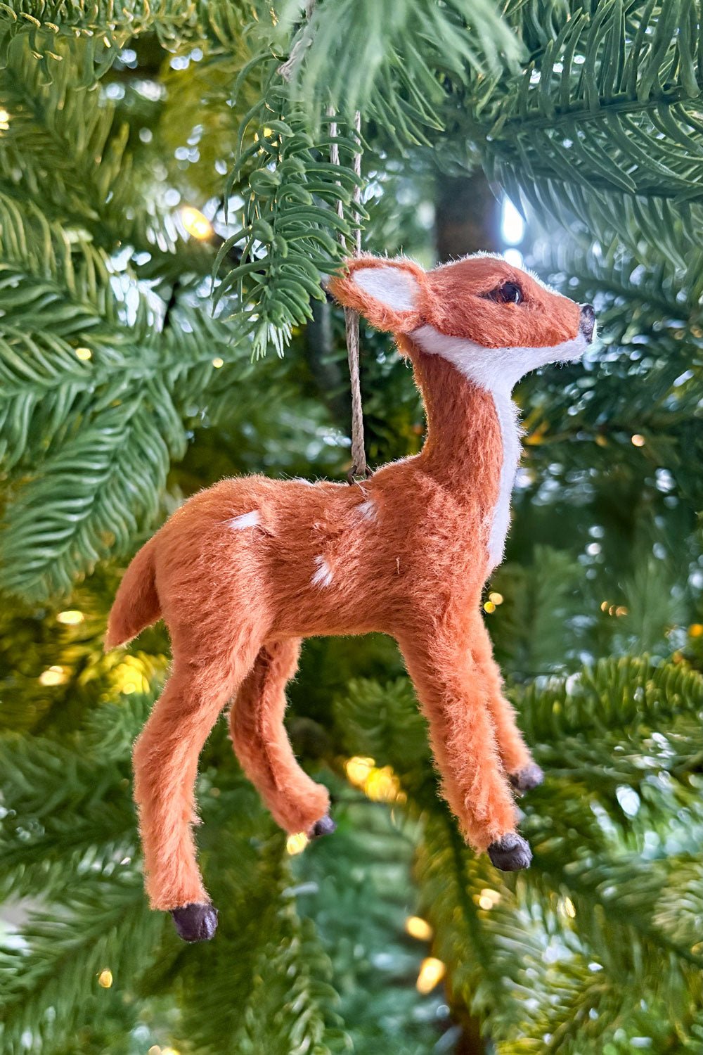 Detalle Adorno Con Diseño De Ciervo Marrón Cristina Oria 