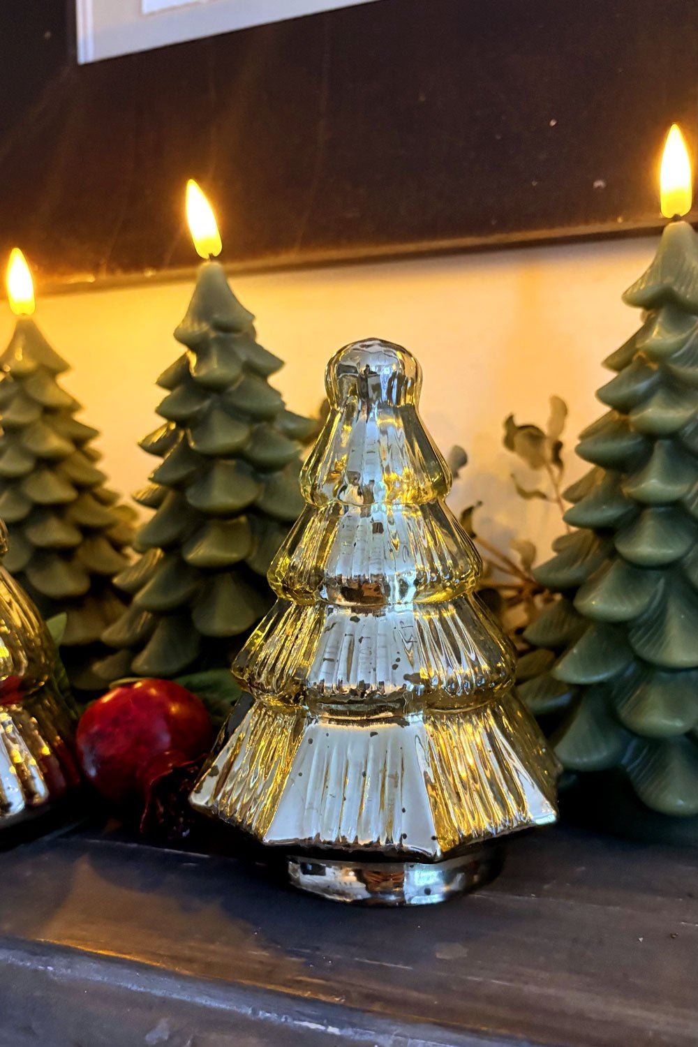 Árbol Decorativo De Vidrio Dorado Cuatro Niveles Cristina Oria