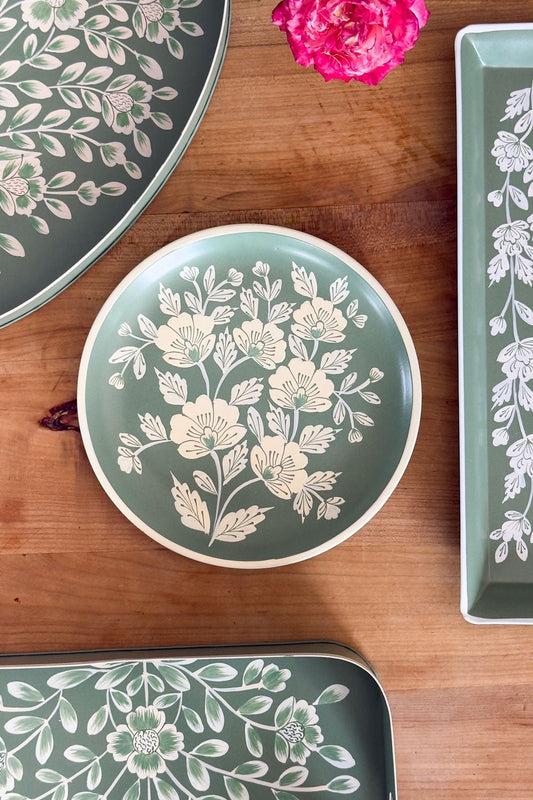Bandeja Redonda Verde Con Flores Blancas Pintadas A Mano