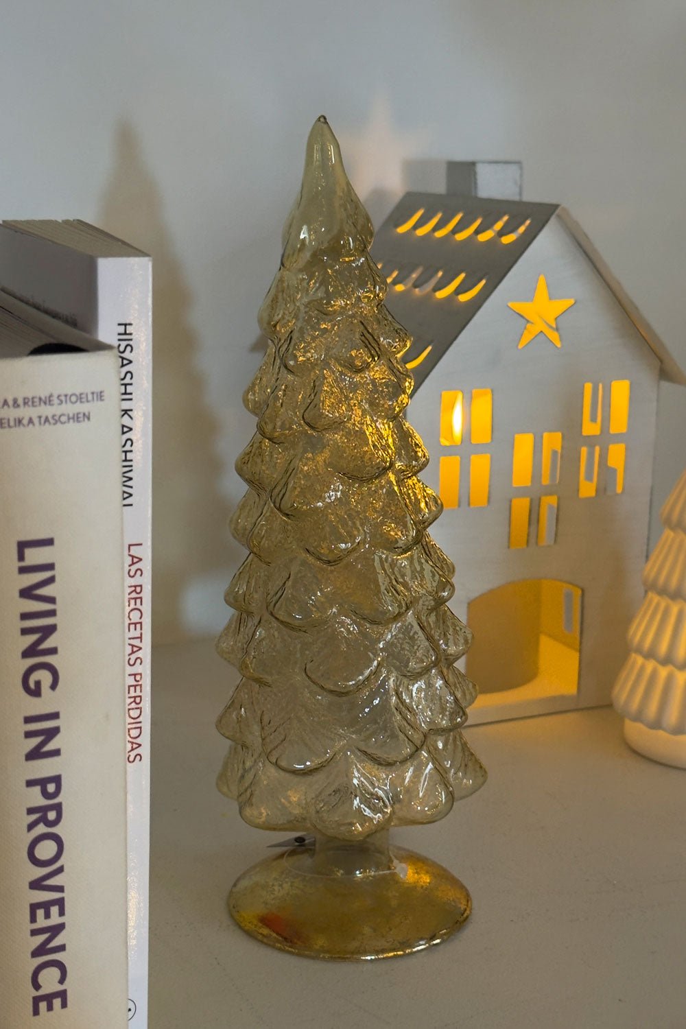 Detalle Árbol Decorativo De Cristal Gris Cristina Oria 