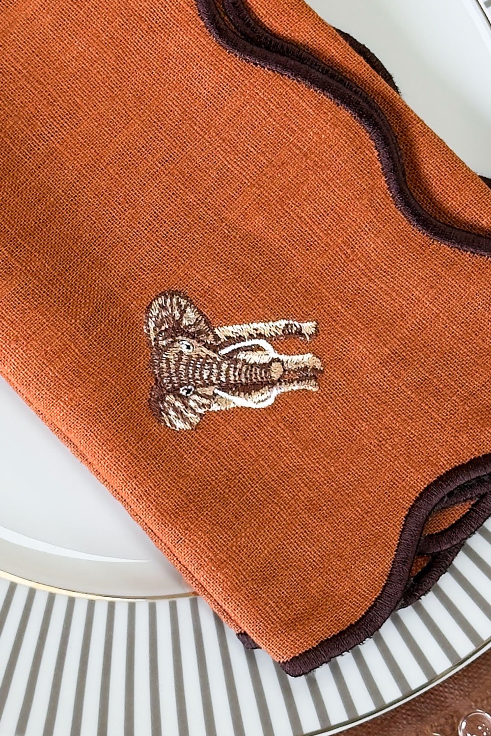 Detalle Bordado Elefante Set De 4 Servilletas Bordadas Animales De La Selva Cristina Oria 