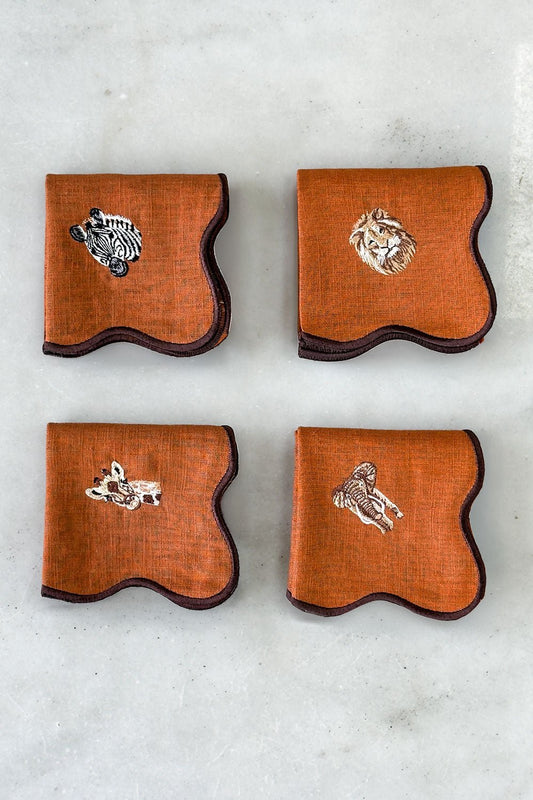 Set De 4 Servilletas Bordadas Animales De La Selva Cristina Oria 