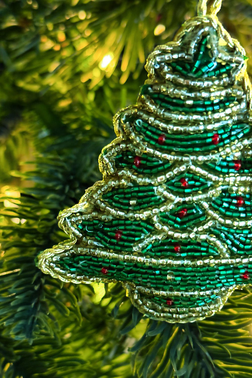 Detalle Adorno Árbol De Navidad Bordado Con Cuentas Cristina Oria 