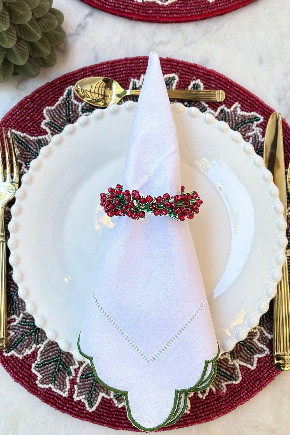 Servilletero Corona De Navidad Bordado Con Cuentas Cristina Oria 
