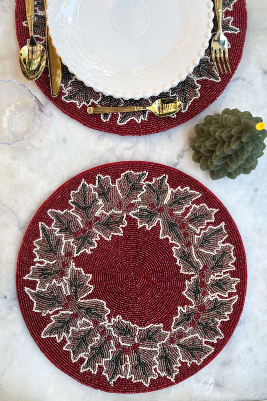 Grinalda de Natal individual bordada com missangas