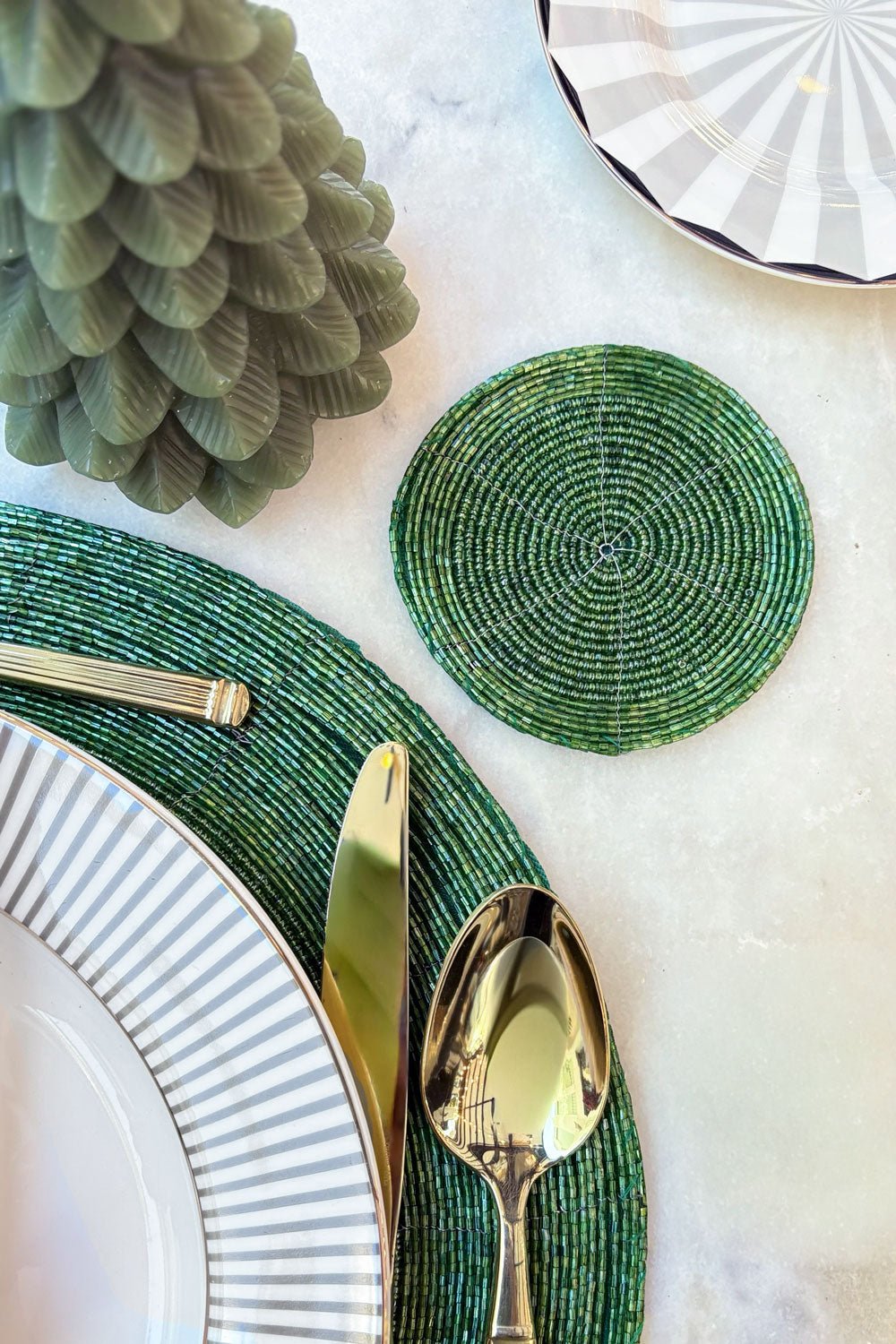 Posavasos Verde Bordado Con Cuentas Cristina Oria 