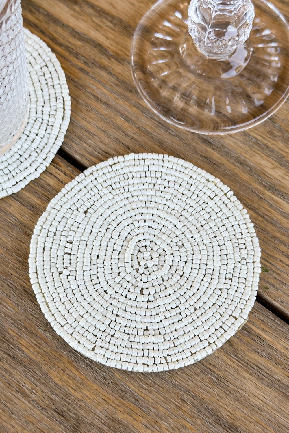 Set 6 Posavasos Espiral Blanco Con Cuentas Cristina Oria