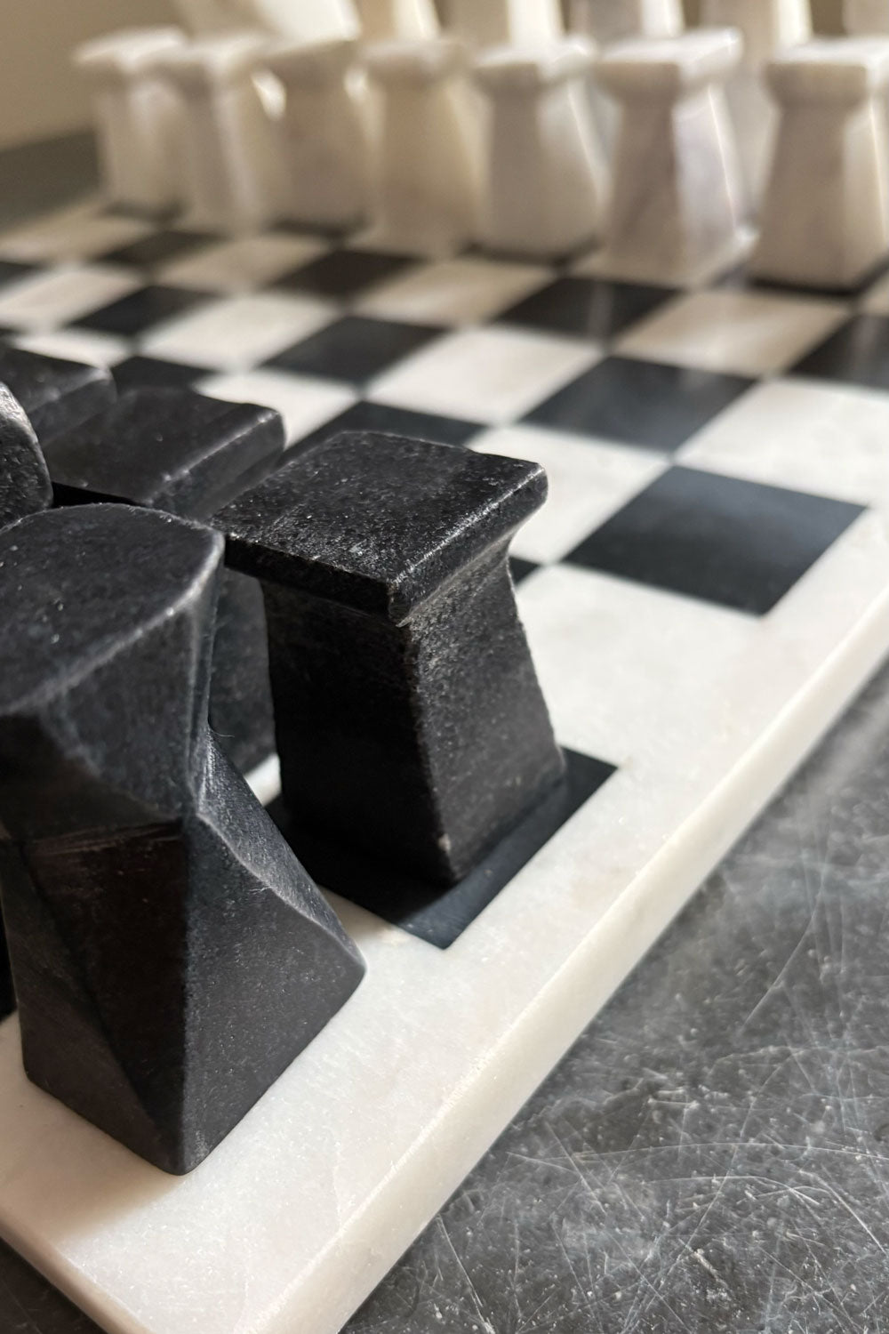 Ajedrez De Mármol Blanco Y Negro