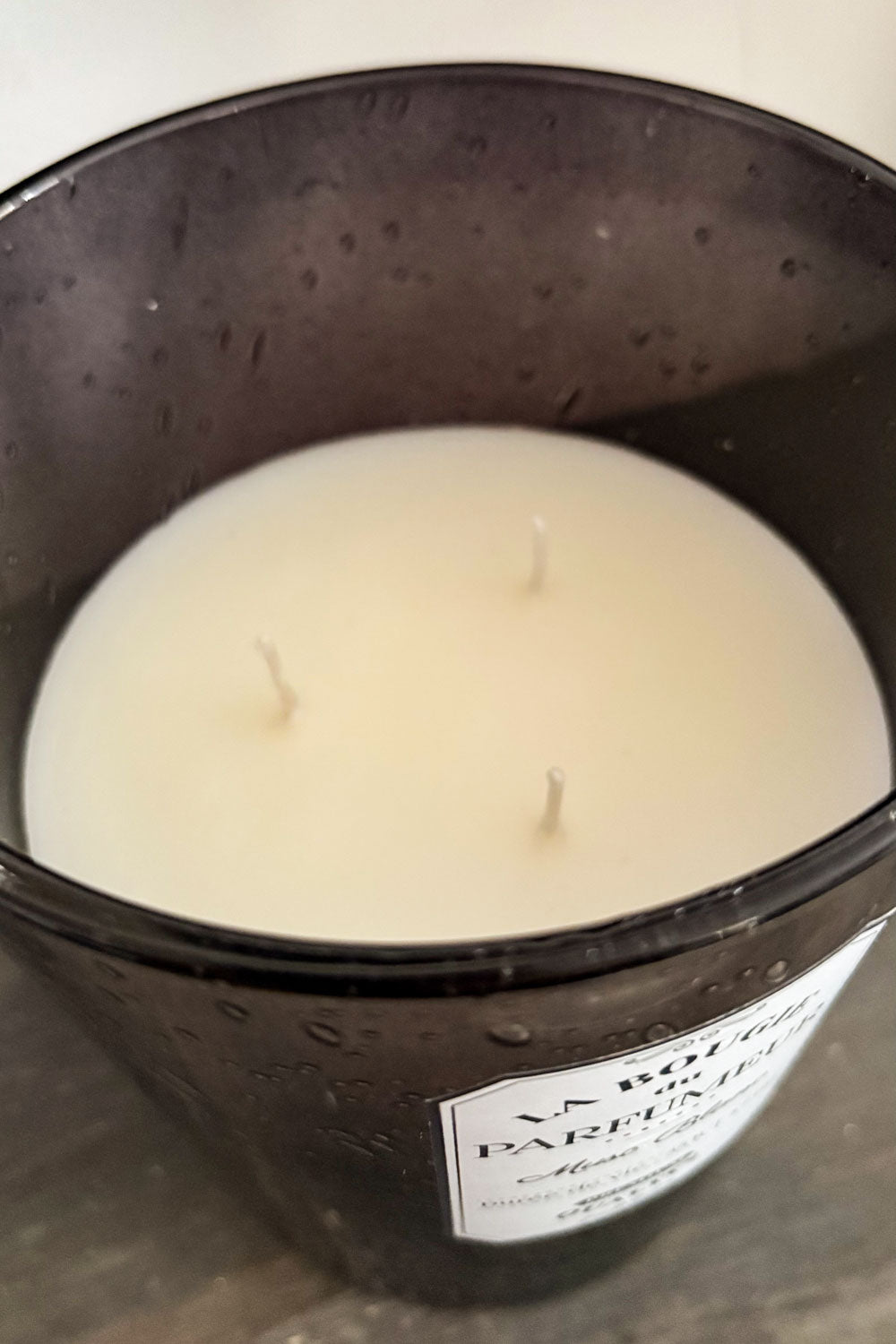 Detalle Tres Mechas Vela Perfumada Musc Blanc Cristina Oria 