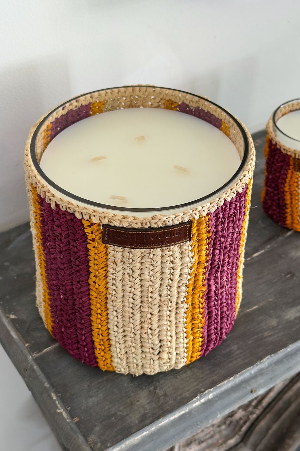 Vela Artesanal De Rafia Con Fragancia Dátiles Grande