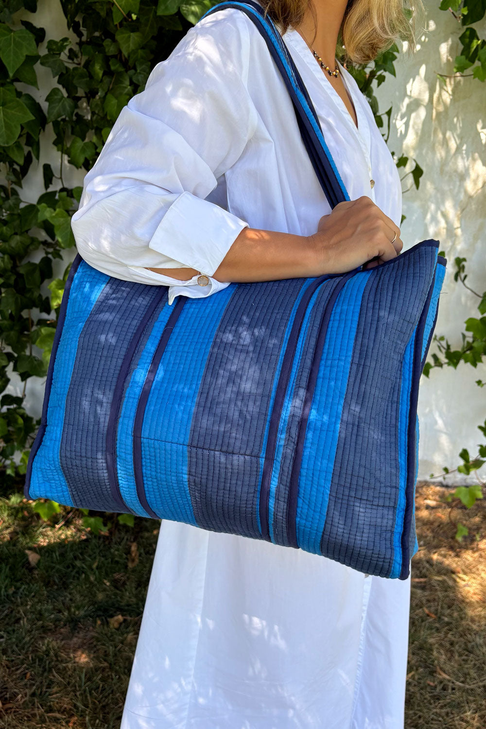 Bolsa Rayas Azul Oscuro & Azul Claro Cristina Oria