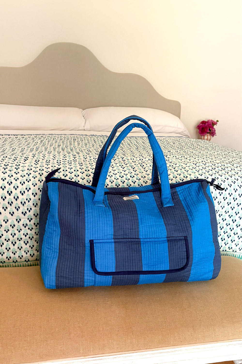 Bolsa De Viaje Rayas Azul Oscuro & Azul Claro Cristina Oria