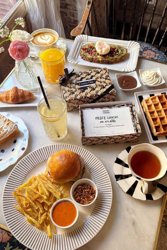 Regala Brunch Especial Profesores Cristina Oria 