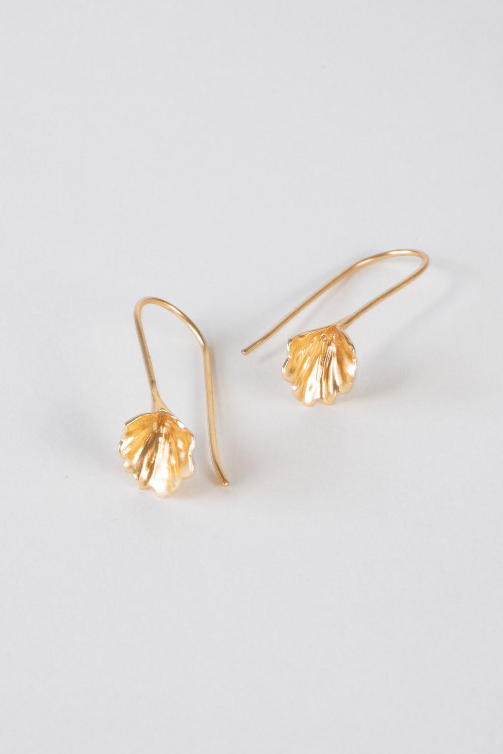 Pendientes Dorados Con Diseño De Hoja Cristina Oria