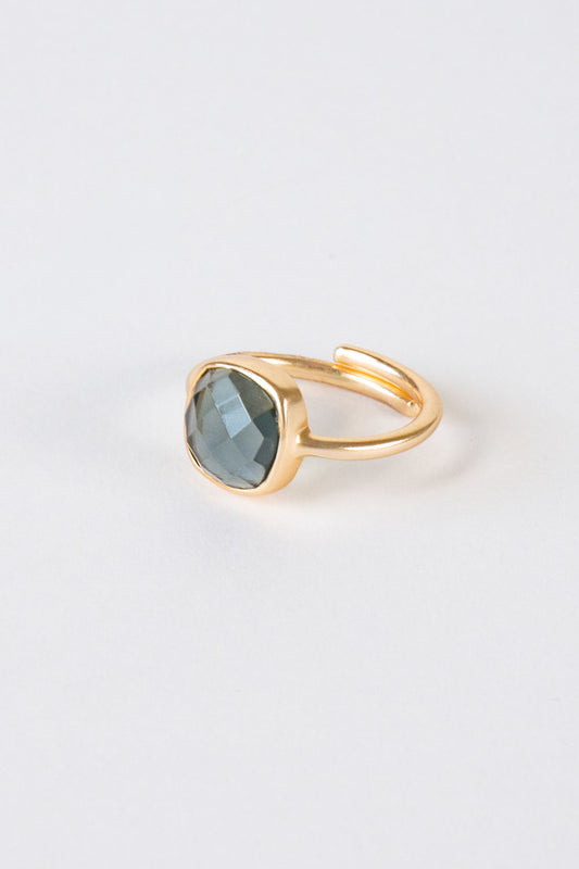 Anillo Dorado Con Piedra Azul Cristina Oria