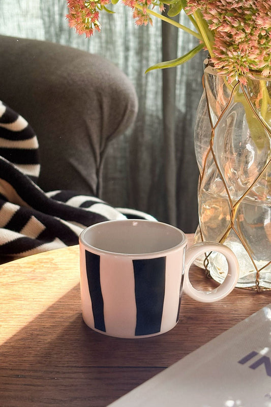 Taza Espresso Artesana Diseño Rayas Verticales Cristina Oria 