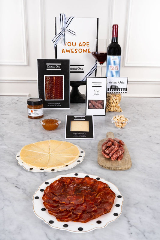 Caja Picoteo Gourmet "You Are Awesome" Cristina Oria 