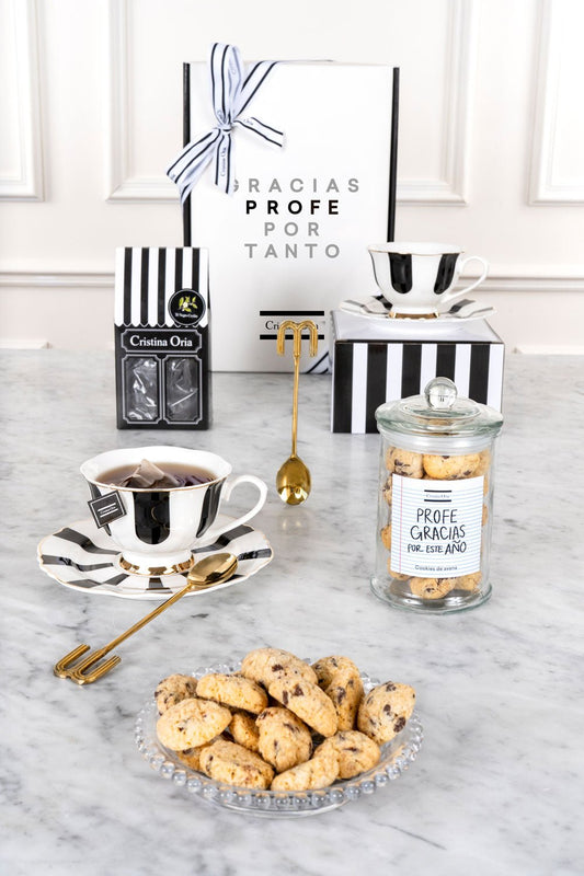 Caja Taza CO, Cucharita Inicial & Dulces Especial Profesores