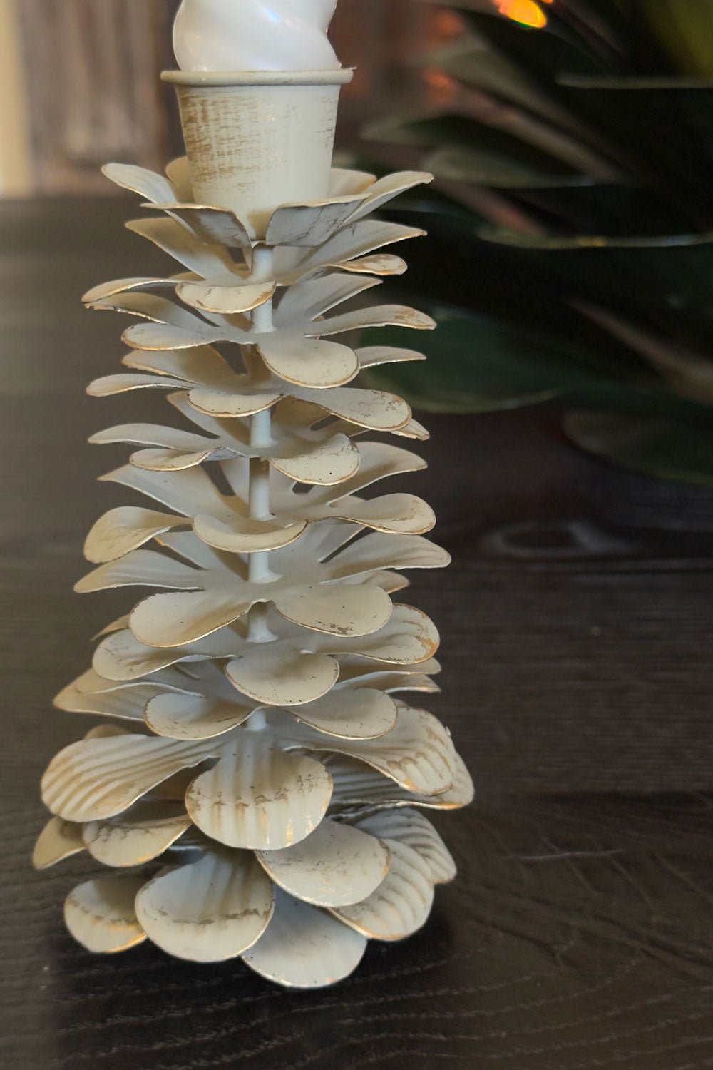 Candelabro De Hierro Con Diseño De Árbol Blanco Y Dorado Alto