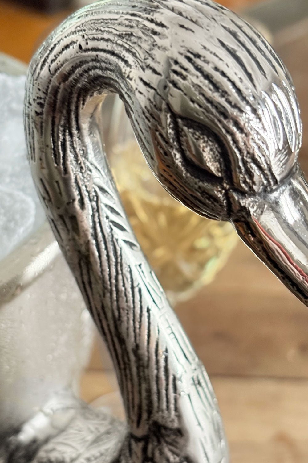 Cabeza Champanera Plateada Diseño Cisne Cristina Oria