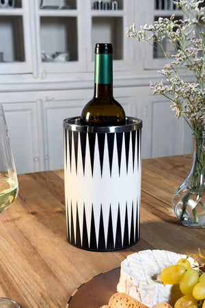 Enfriador De Botellas De Resina Con Diseño Circus Blanca Y Negra Cristina Oria