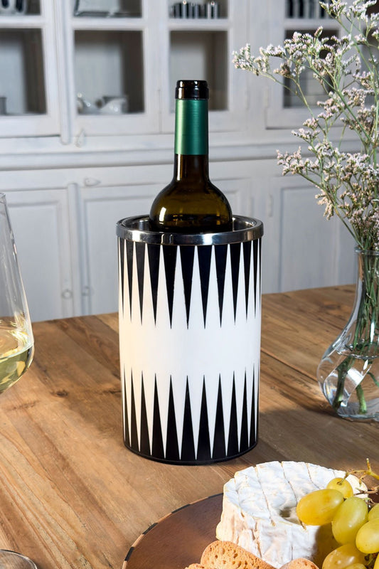 Enfriador De Botellas De Resina Con Diseño Circus Blanca Y Negra Cristina Oria