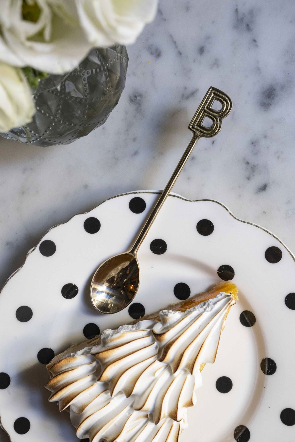 Anfänglicher B-Bronzelöffel