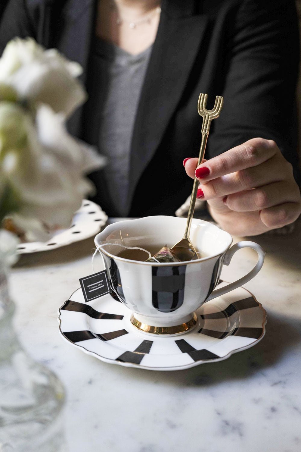 Cuillère dorée initiale Y