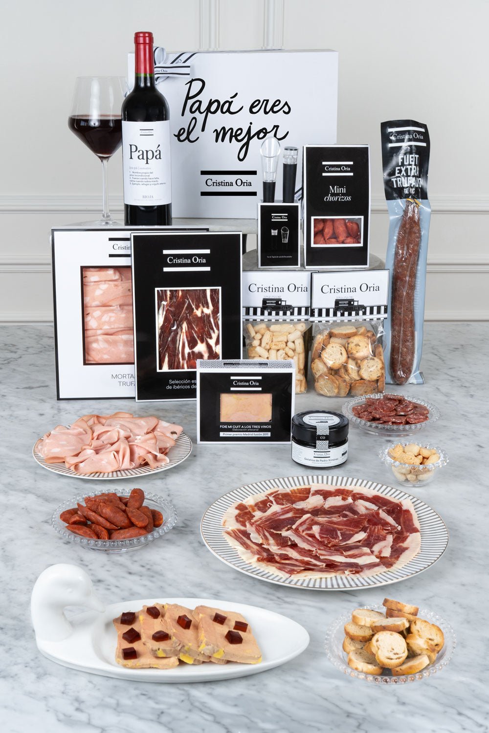 Caja Aperitivo Premium Para El Padre Más Gourmet Cristina Oria 