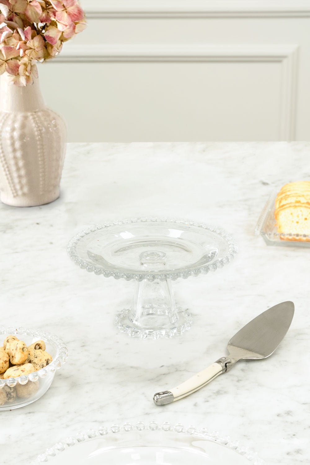 Detalle Base Redonda Cristal Bolitas Cristina Oria 