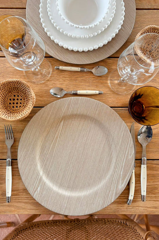 Bajoplato Con Acabado Efecto Madera Cristina Oria 