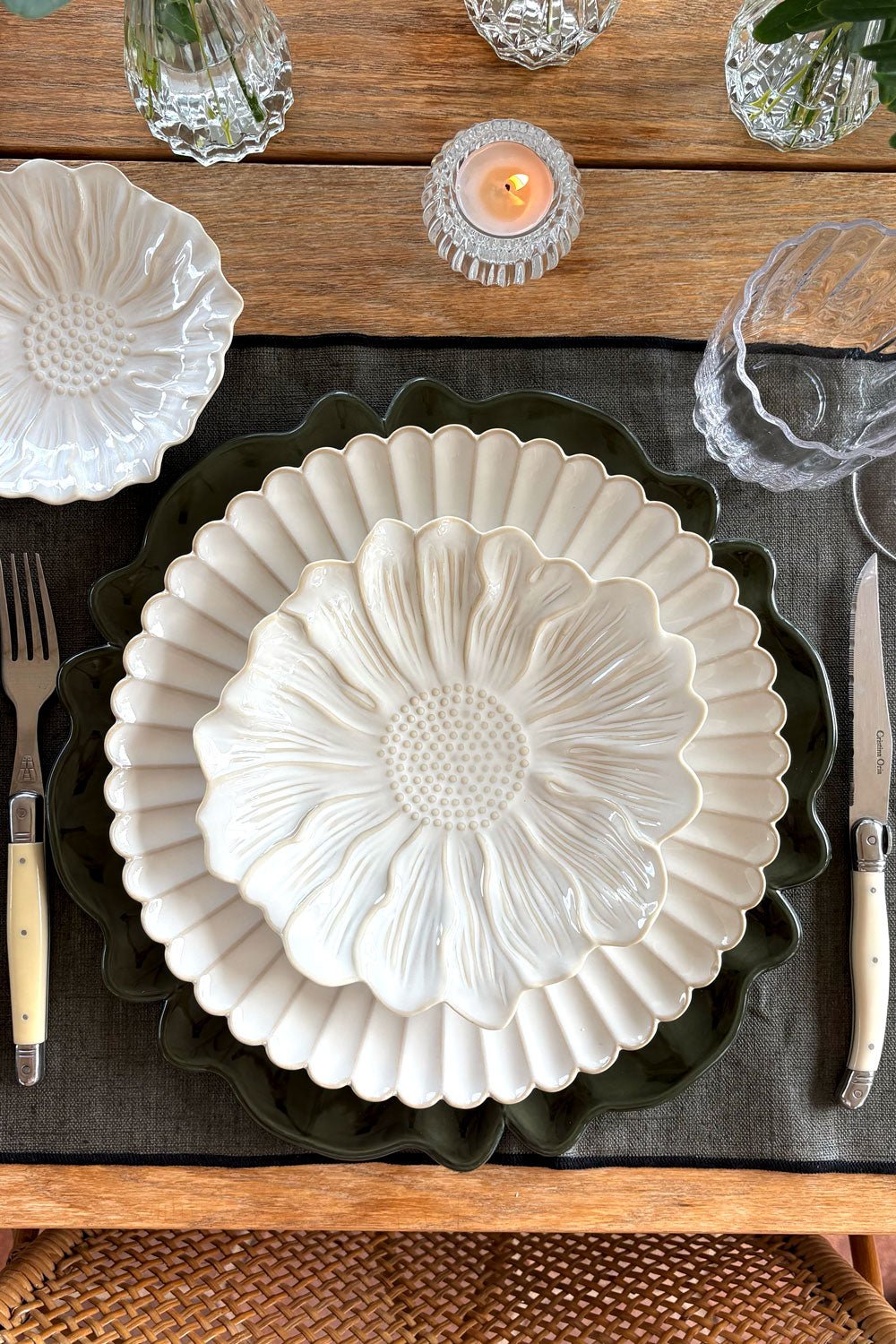 Tischset Mit Olivgrünem Blumenmuster