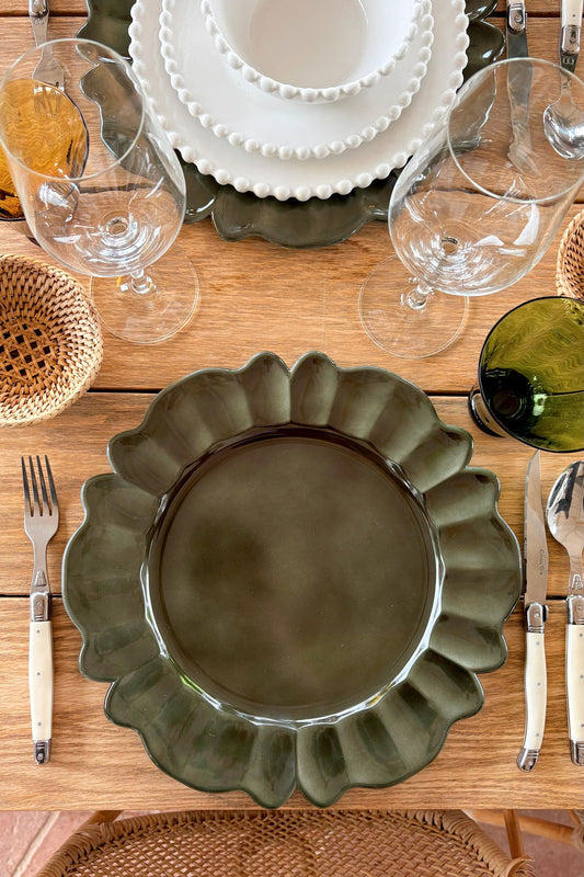 Bajoplato Con Diseño De Flor Verde Oliva Cristina Oria 