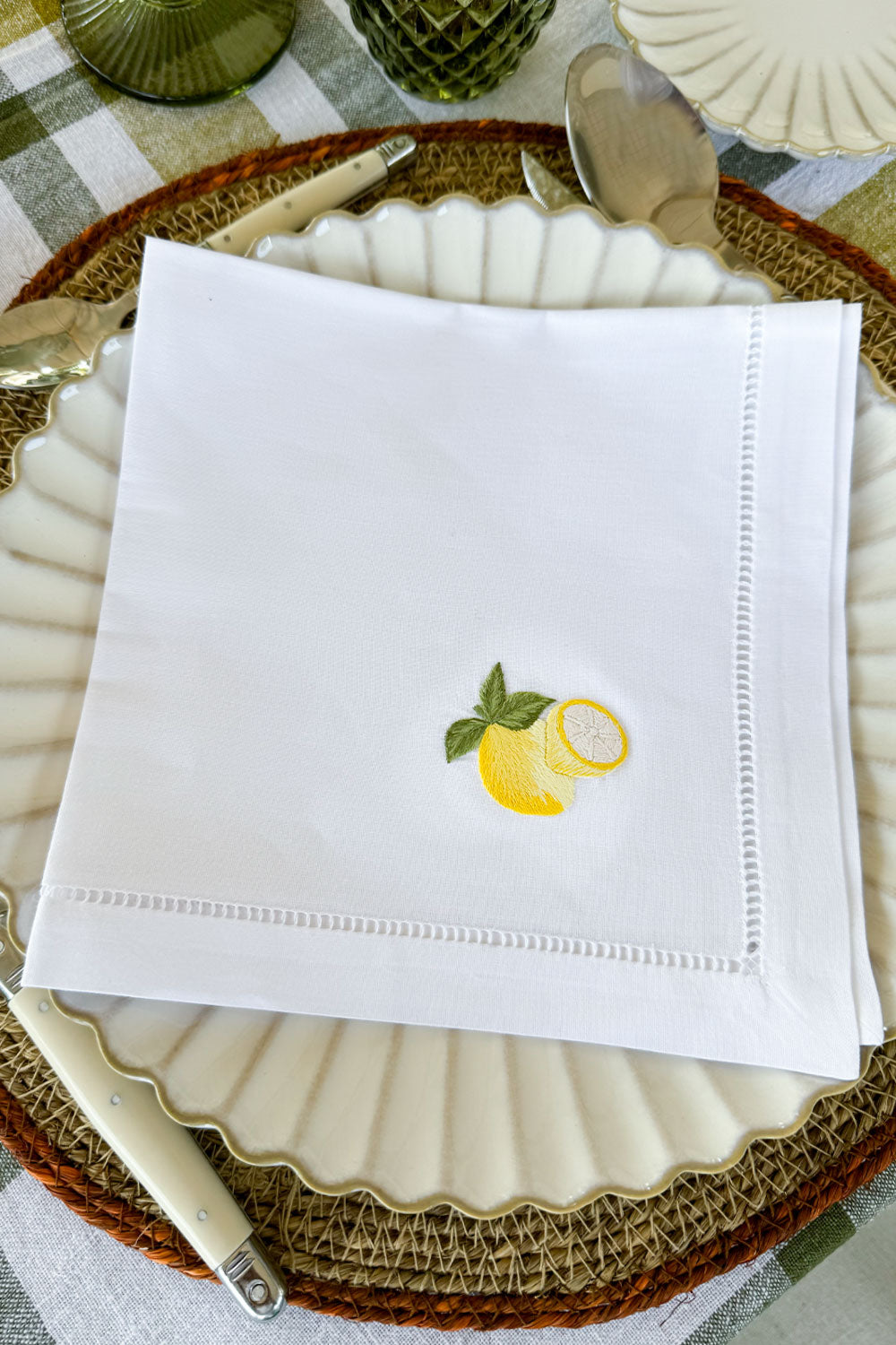 Ensemble de 6 serviettes brodées à la main avec un motif de fruits