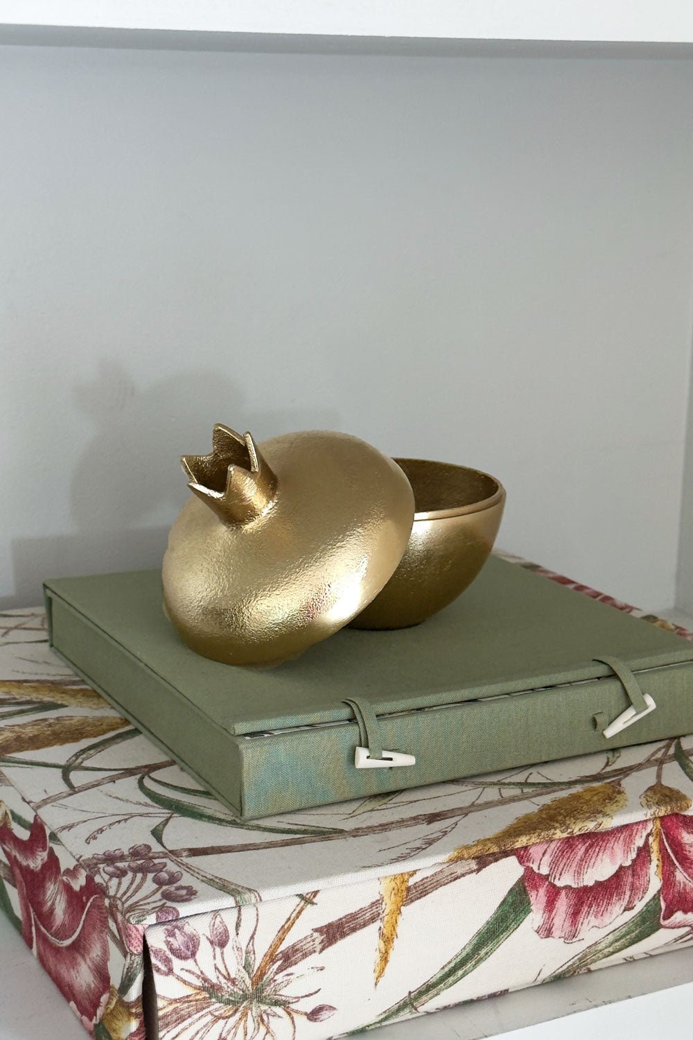 Detalle Granda Dorada De Bronce Mediana Cristina Oria 