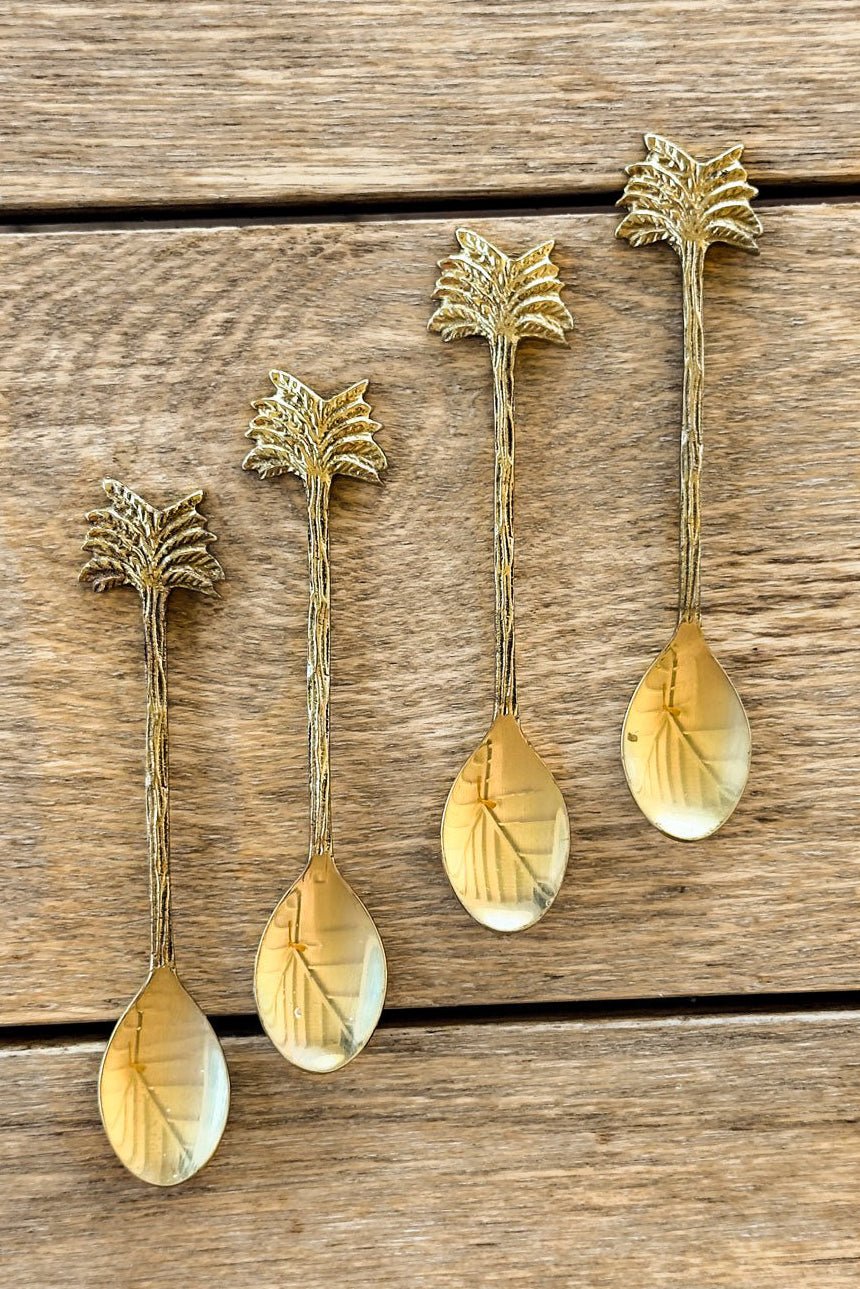 Set De 4 Cucharas De Bronce Con Diseño De Palmeras