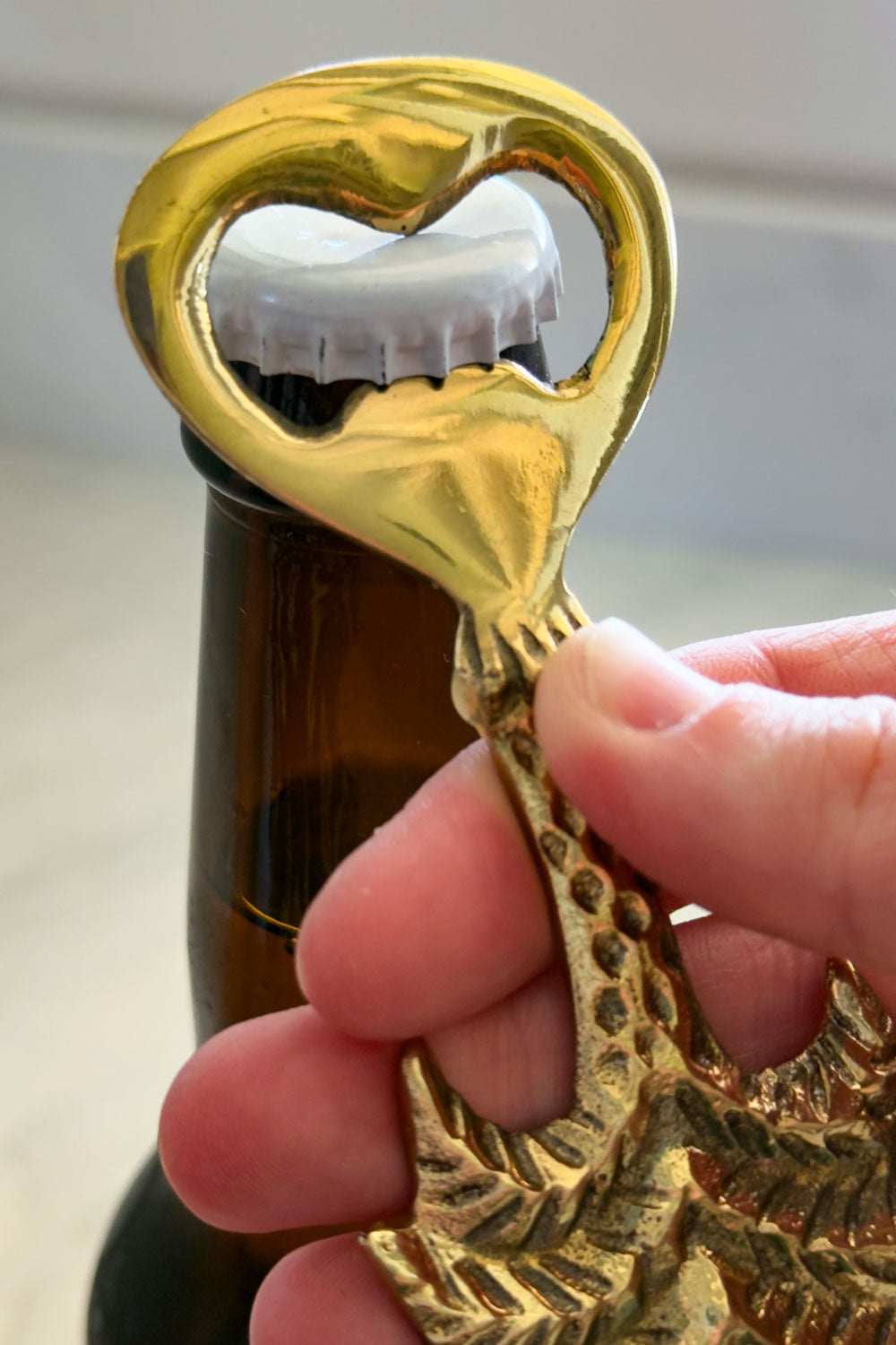 Detalles Abridor De Botellas De Bronce Con Diseño De Palmera Cristina Oria