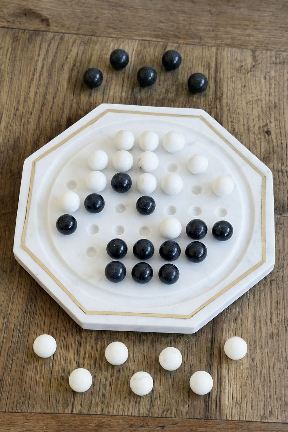 Jeu de solitaire en marbre