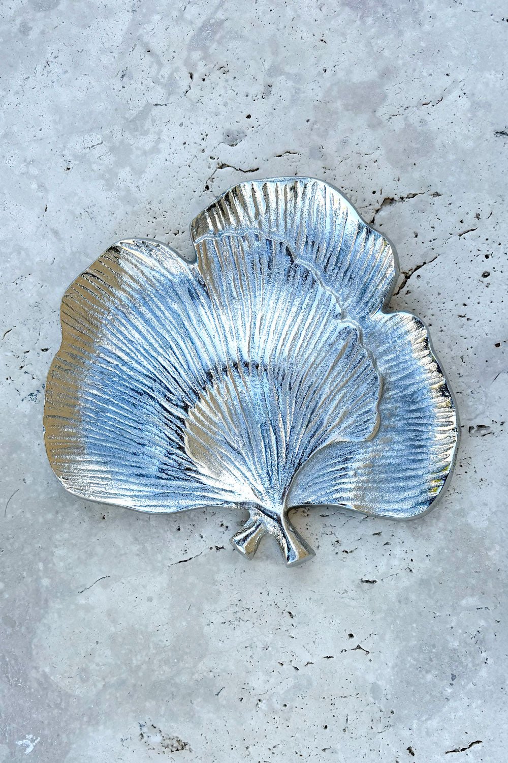 Bandeja Plateada Con Diseño De Hoja De Ginkgo Pequeña