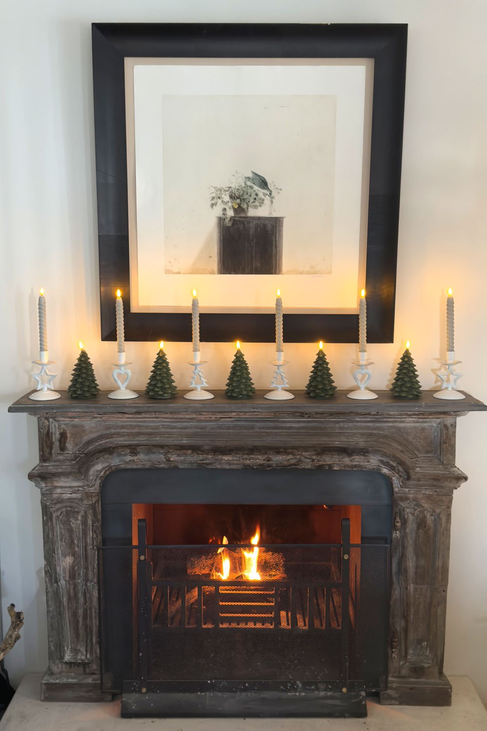Detalle Composición Candelabro De Hierro Blanco Cristina Oria 