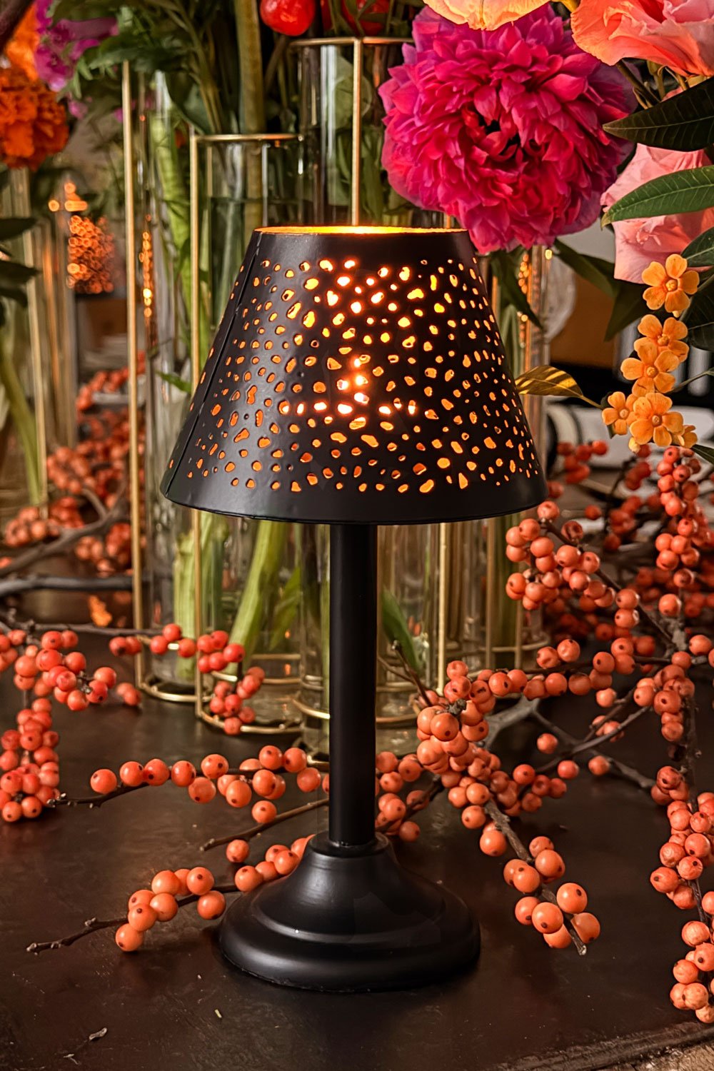 Lámpara Para Vela Negra Y Dorada Cristina Oria 