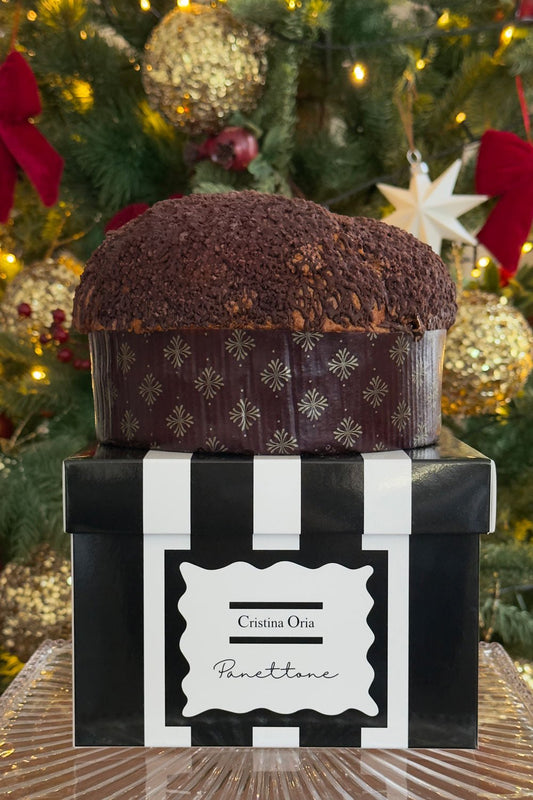 Panettone Relleno De Crema De Avellanas Y Cacao Y Cubierto Con Chocolate 500 g Cristina Oria 