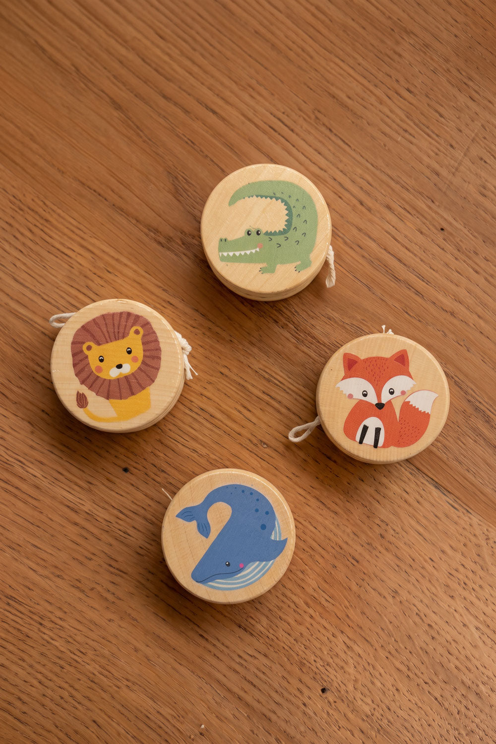 Yoyos De Madera Con Diseño De Animales Cristina Oria 