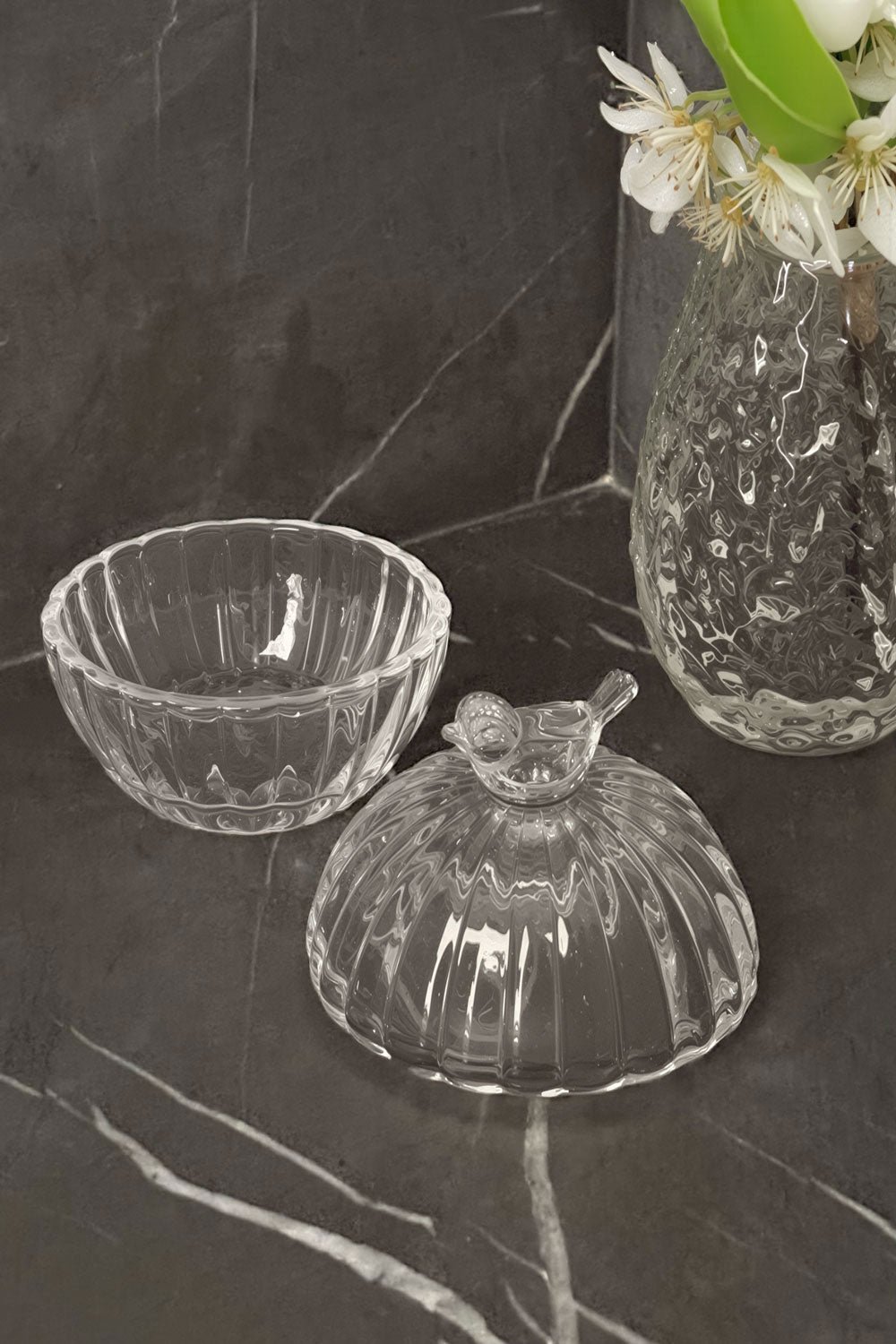 Abierto Mini Cofre De Cristal Con Pájaro Cristina Oria