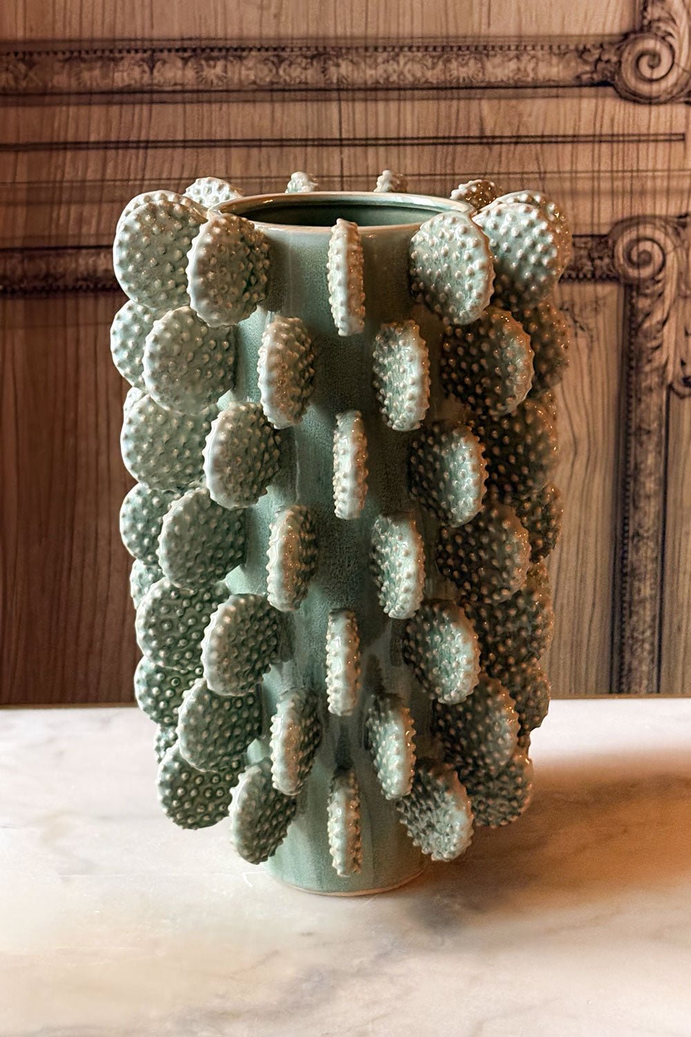 Detalle Sin Flores Jarrón Alto Con Diseño De Cactus Verde Cristina Oria 