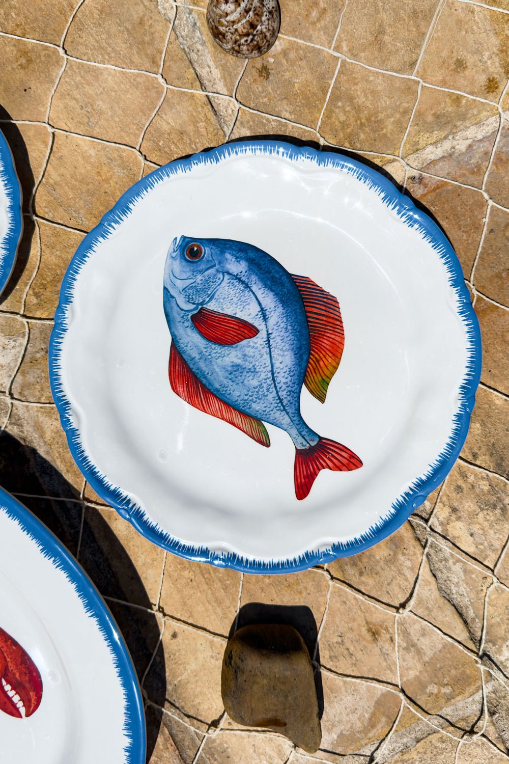 Flacher Melaminteller Blauer Fisch