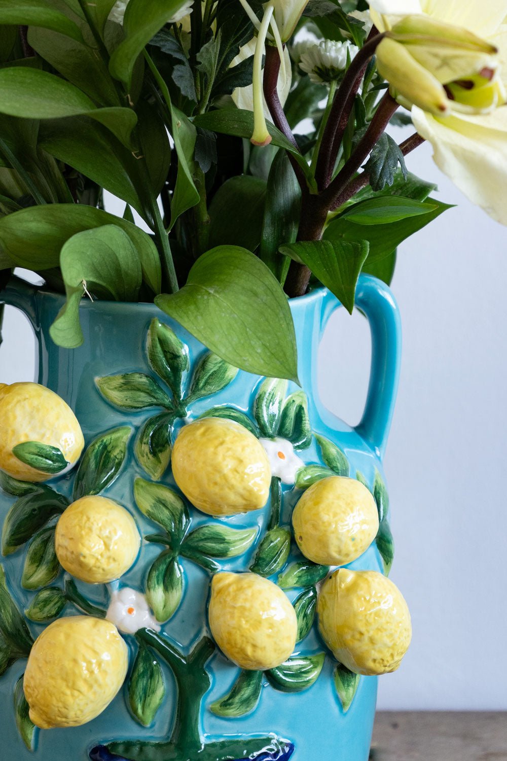 Detalles Jarrón Turquesa Diseño Limonero Cristina Oria