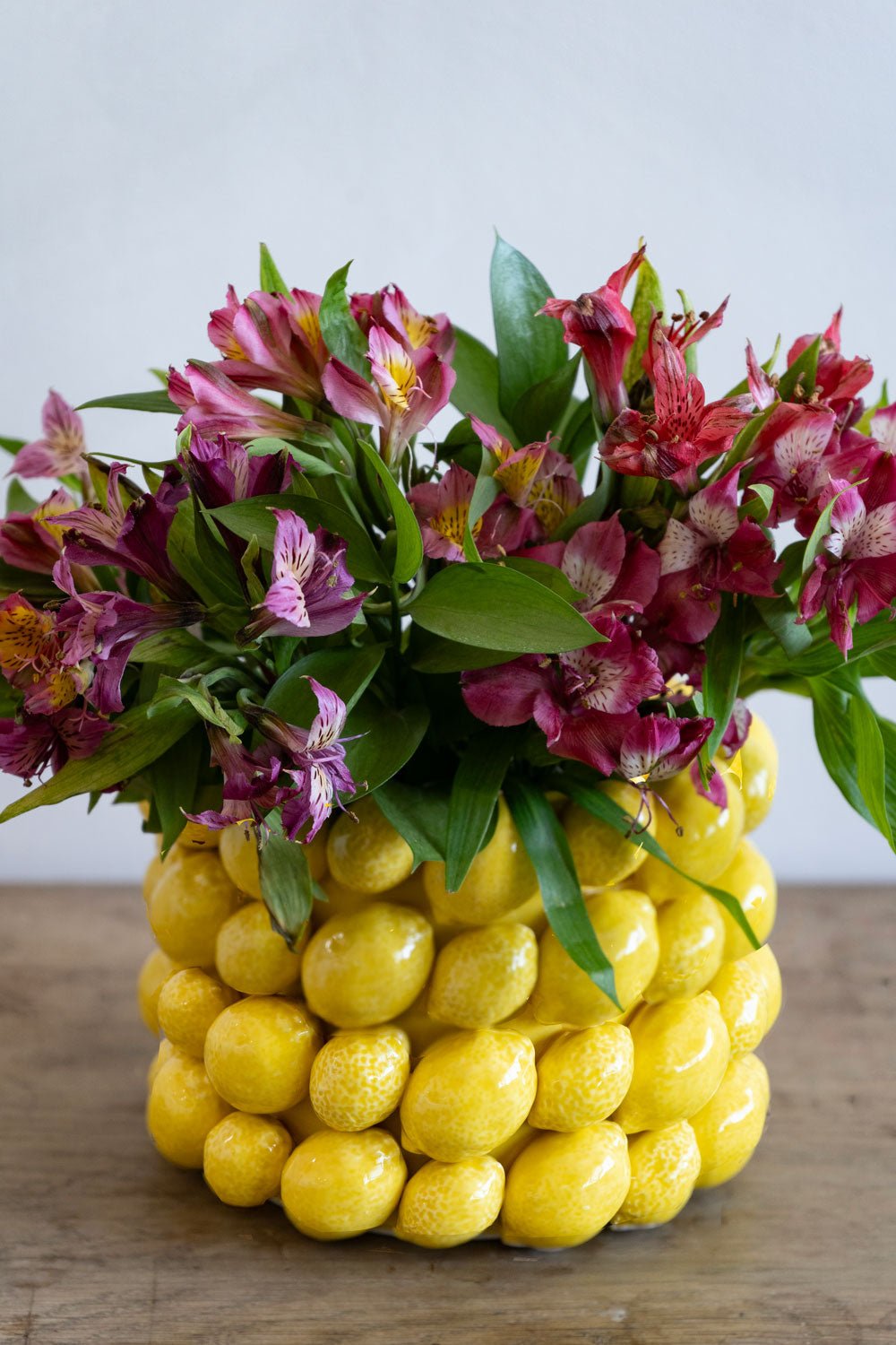 Flores Macetero Con Diseño De Limones Cristina Oria