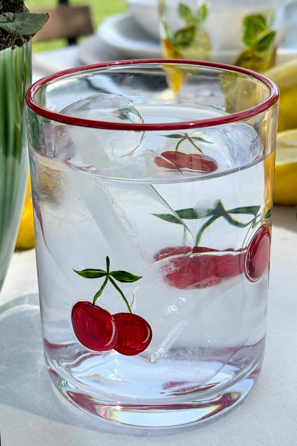 Cereza Vaso De Cristal Con Frutas Pintadas Cristina Oria
