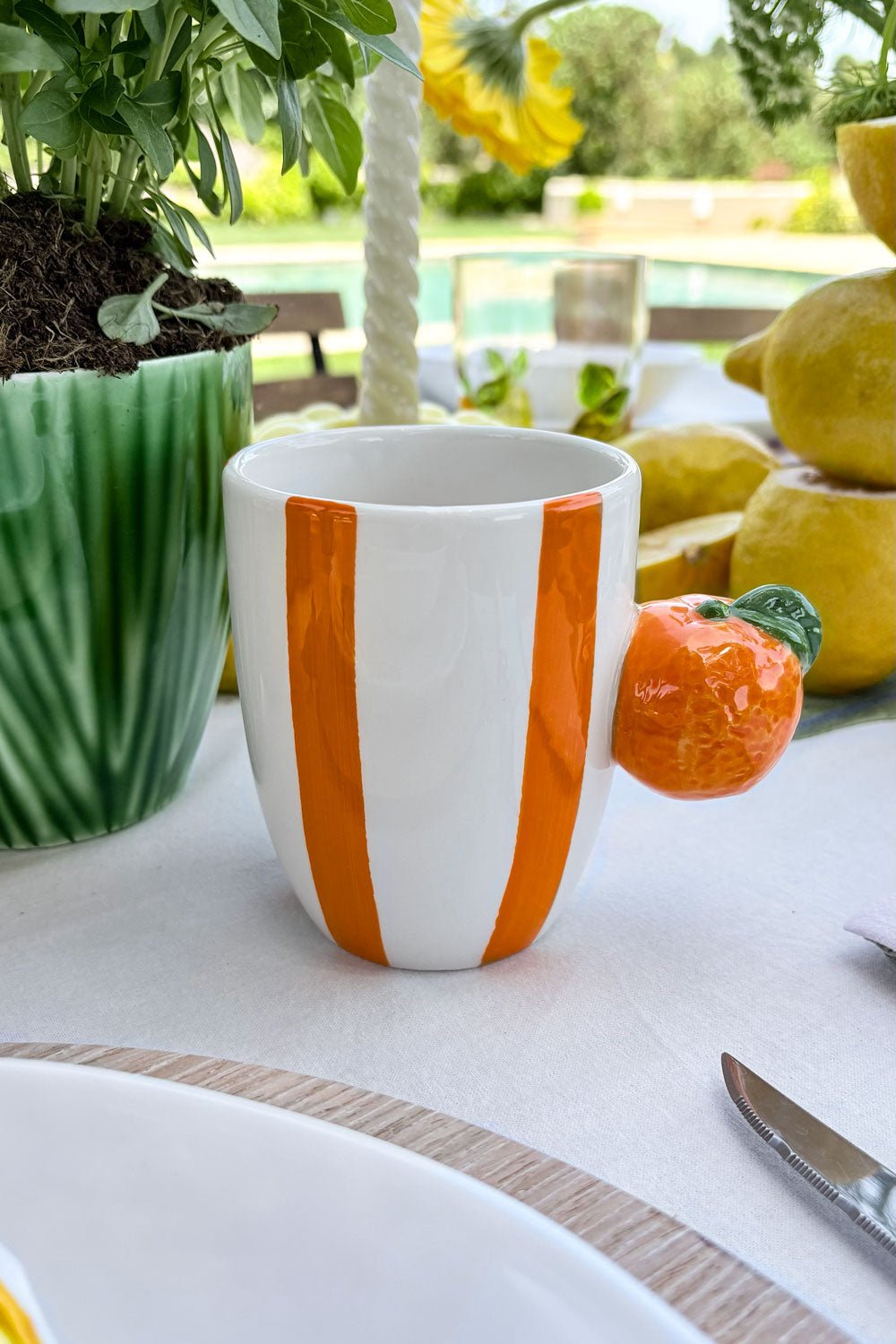 Mandarina Taza Diseño Rayas De Colores & Asa De Fruta Cristina Oria
